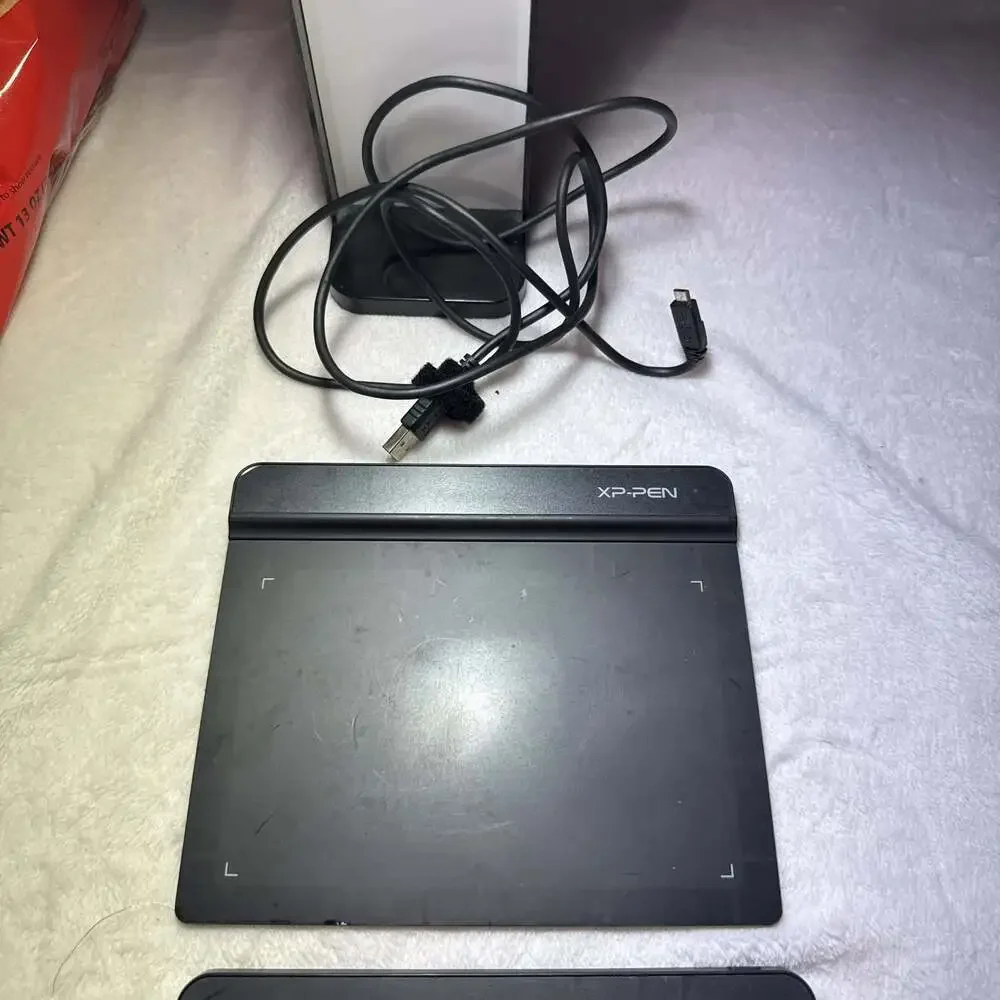 XP-Pen Artist Tablet Set of 2 Artist Pen Displays for Digital Art